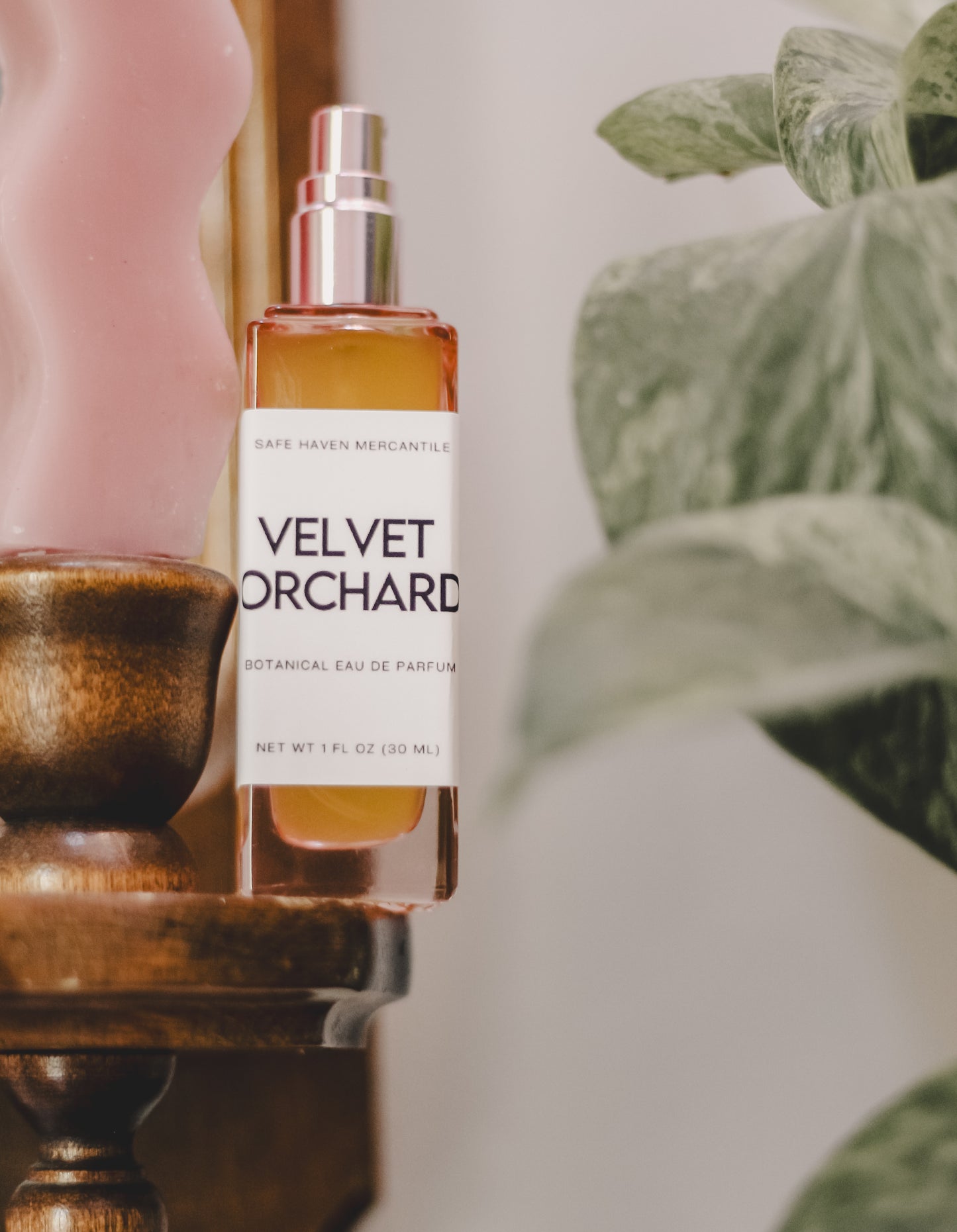 Velvet Orchard Eau de Parfum